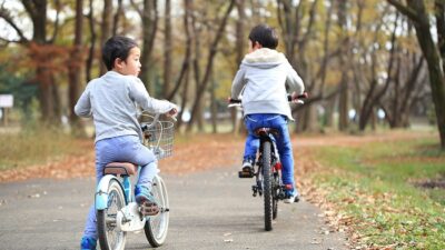 ほけんのコラムに子どもの自転車保険について監修した記事がUPされました