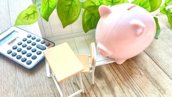 私立高校の学費はいくら？3年間の総額や無償化でもかかる費用を解説